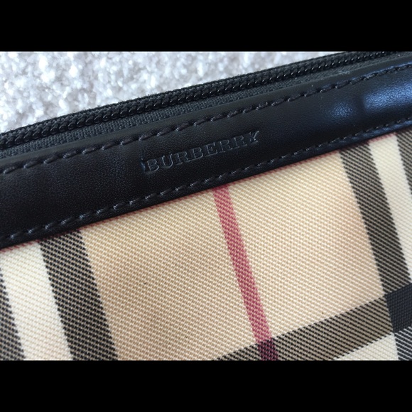 Burberry Nova Check cosmetic bag - Picture 3 of 13